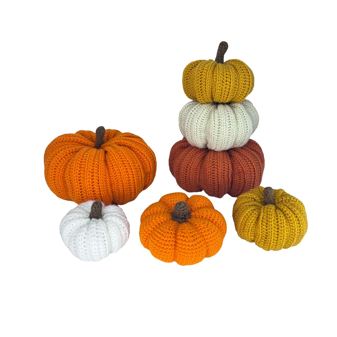 Crochet Stackable Pumpkin Centerpiece - Image 5