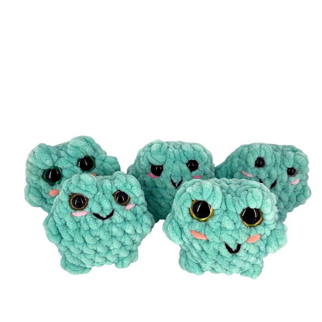 Crochet Chunky Frog Plushie - Image 8