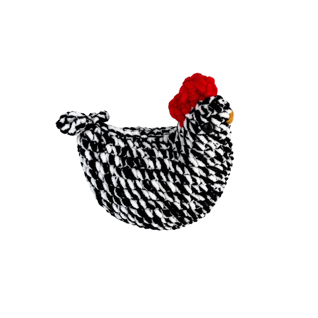 Crochet Chicken Plushie - Image 4