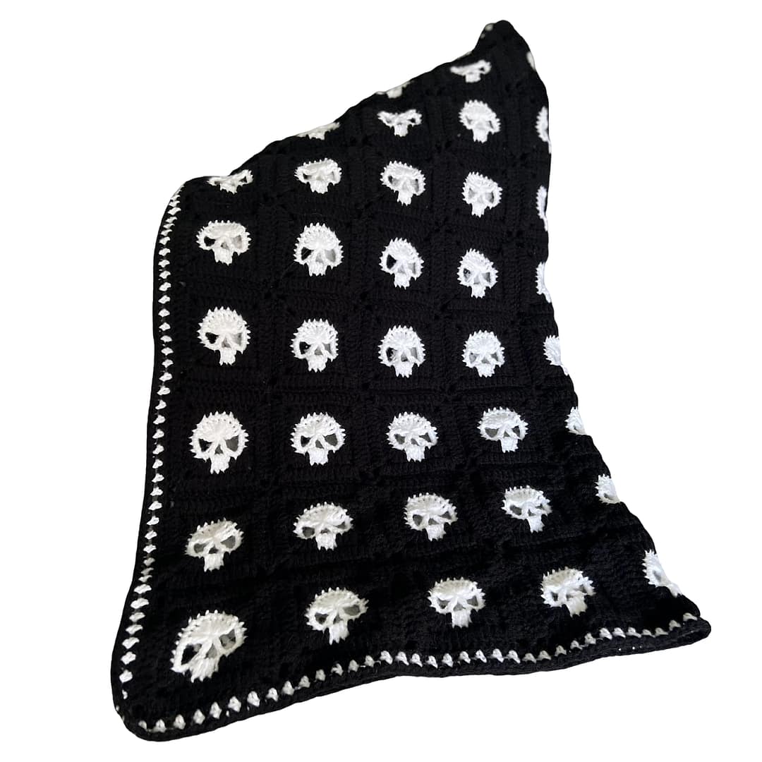 Crochet Skull Blanket - Image 20