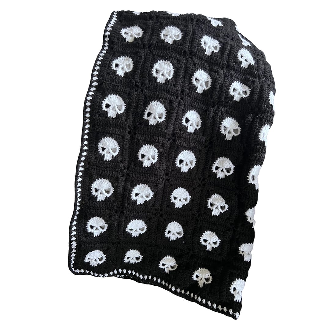 Crochet Skull Blanket - Image 9